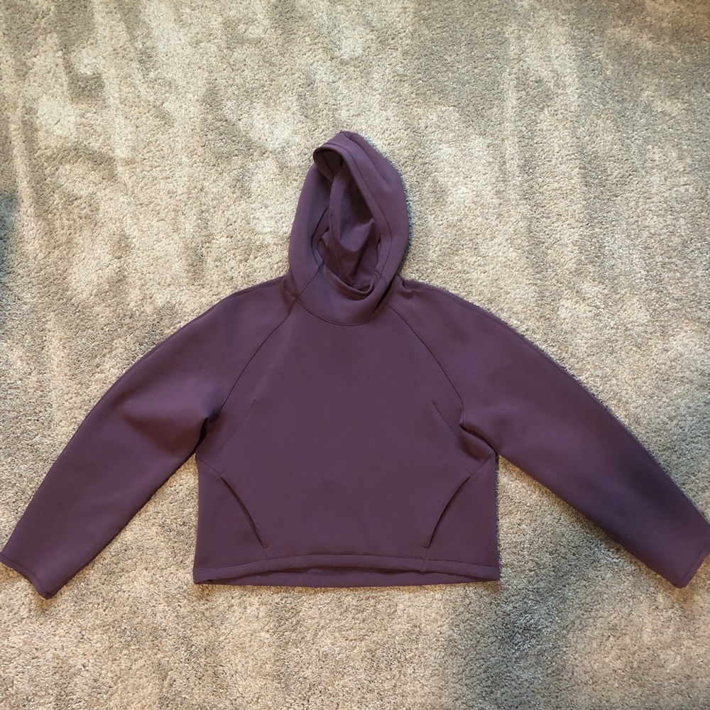 Lululemon Airwrap Pullover